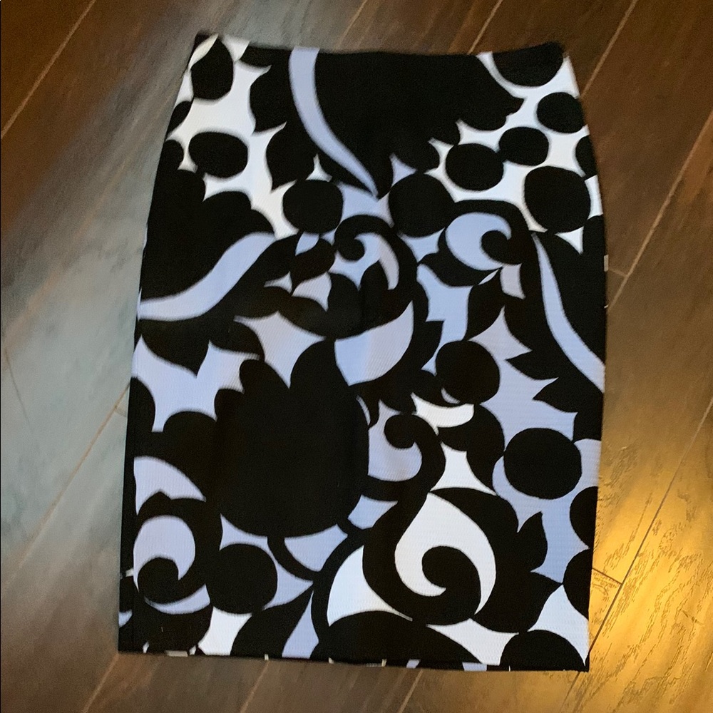 Ann Taylor Floral Paisley Pencil Skirt